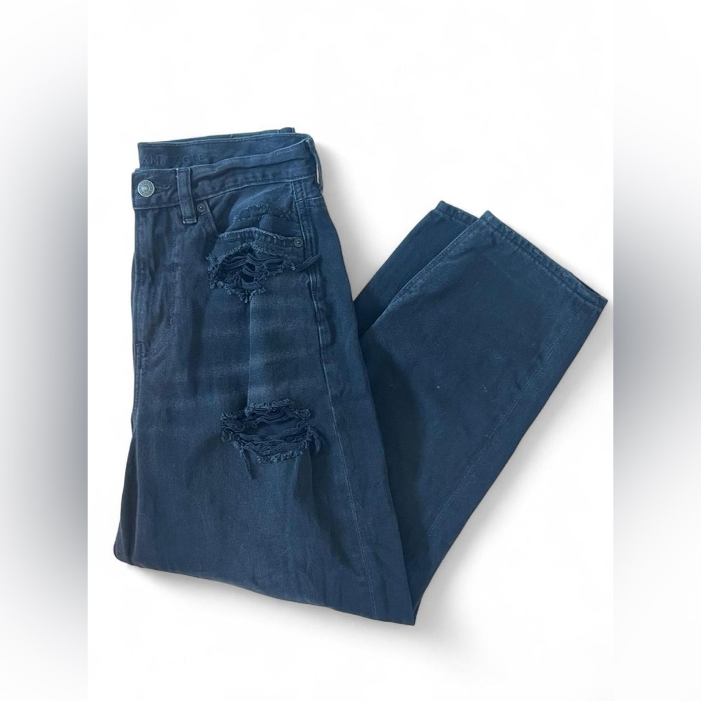 American Eagle Relaxed Mom Jeans Womens Size 6 Short Black Distressed High Rise